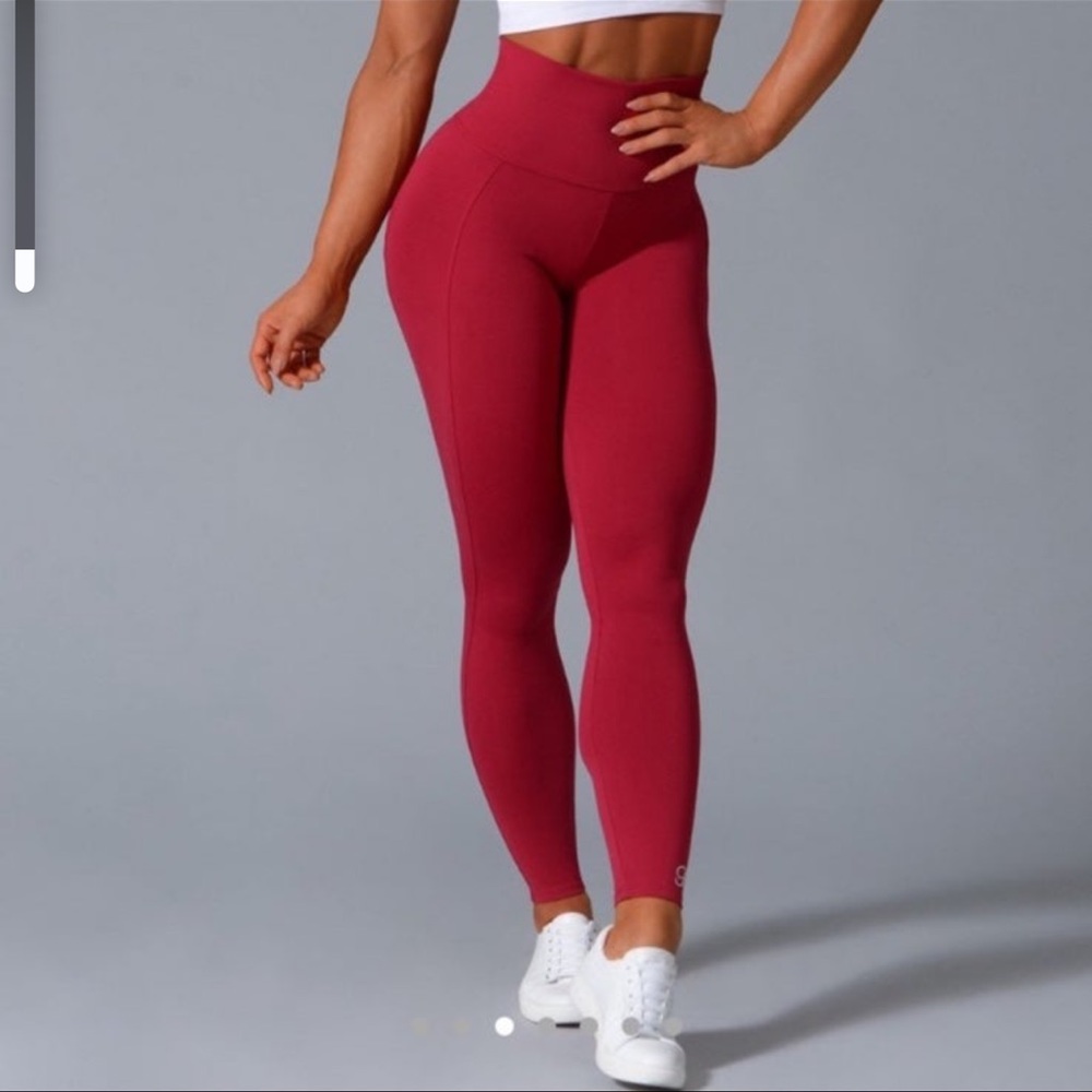 Bombshell Sportswear Shape Leggings
